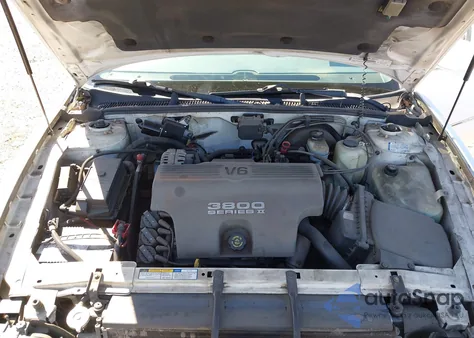 1998 Buick Park Avenue z USA, uszkodzony, nr VIN 1G4CW52KXW4639815